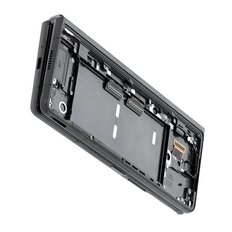 Fold 2 LCD Screens