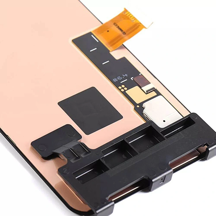 Pixel 8 LCD Screens